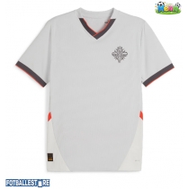 Island Bortedrakt 2024 Kortermet